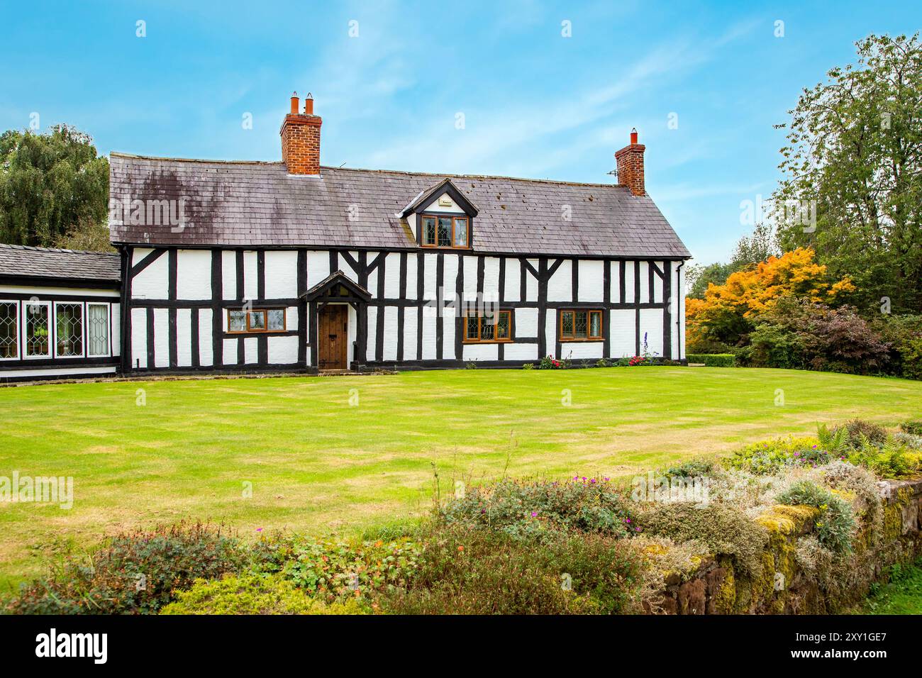 Chalet à colombages noir et blanc du Cheshire près de Bunbury Angleterre Banque D'Images