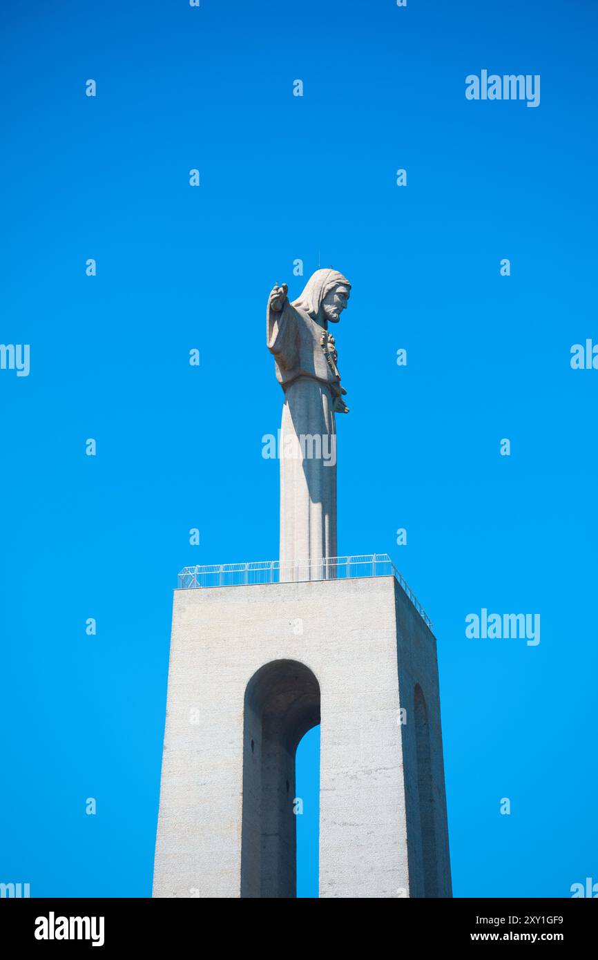 Statue du Christ au Sanctuaire du Christ Roi (Santaurio de Cristo Rei), Almada, Lisbonne, Portugal Banque D'Images