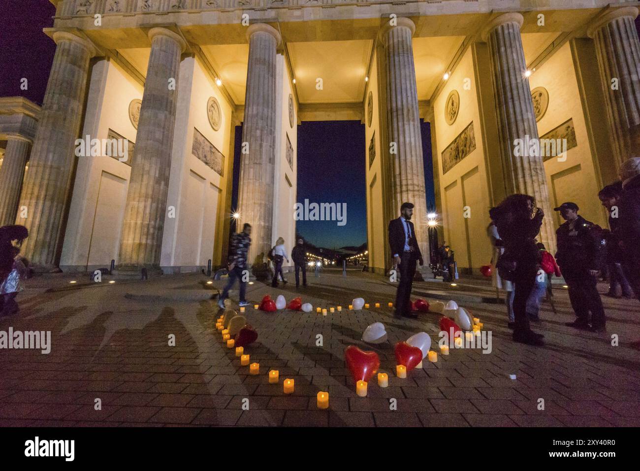 Porte de Brandebourg par l'architecte Carl Gotthard Langhans, Berlin, Allemagne, Europe Banque D'Images