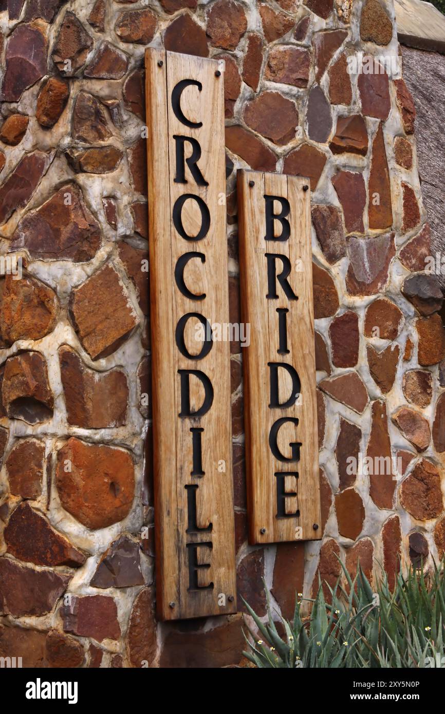 Pont crocodile, staatliches Camp im Kruger Nationalpark Suedafrika Banque D'Images