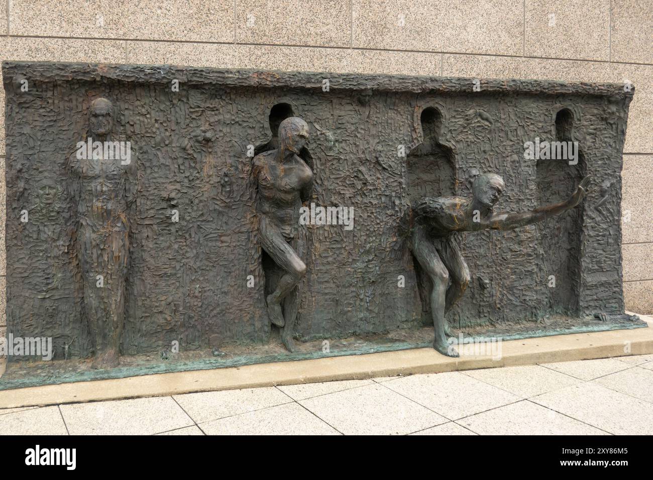 Sculpture publique de liberté dans le centre-ville de Philadelphie PA Banque D'Images