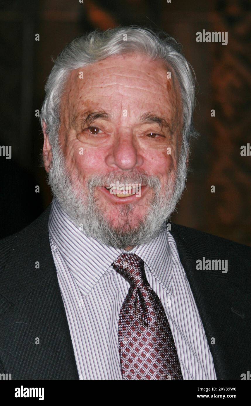 Stephen Sondheim assiste au gala 2007 du National Board of Review of Motion Pictures Awards au Cipriani 42nd Street à New York le 15 janvier 2008. Crédit photo : Henry McGee/MediaPunch Banque D'Images