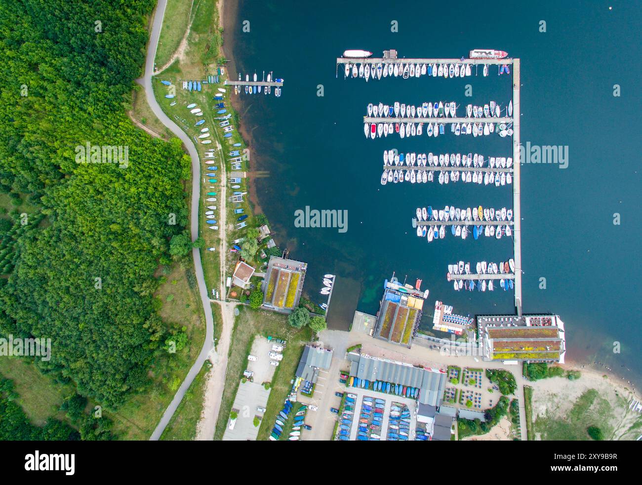 Port sur le lac Cospuden près de Leipzig en Allemagne Banque D'Images