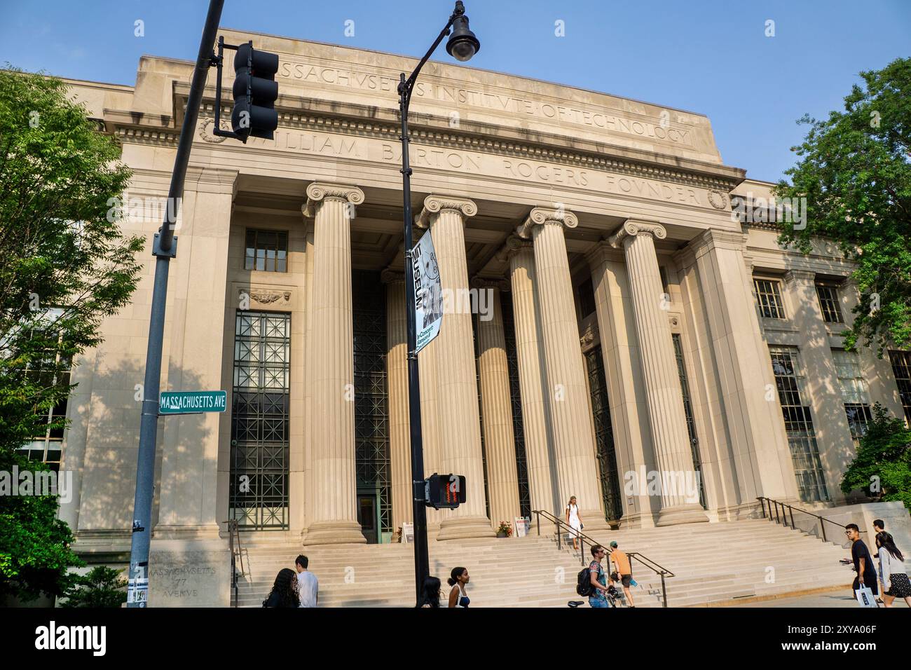 William Barton Rogers Building, extérieur du bâtiment, Massachusetts Institute of Technology, Cambridge, Massachusetts, États-Unis Banque D'Images