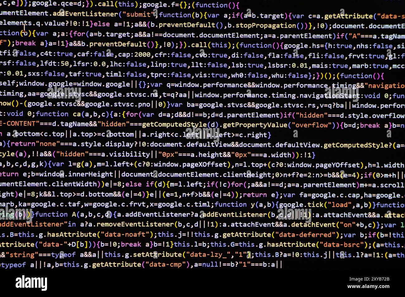 Code source du logiciel. Code de programmation. Code de programmation sur l'écran de l'ordinateur. Développeur travaillant sur des codes de programme dans le bureau. Code source Banque D'Images