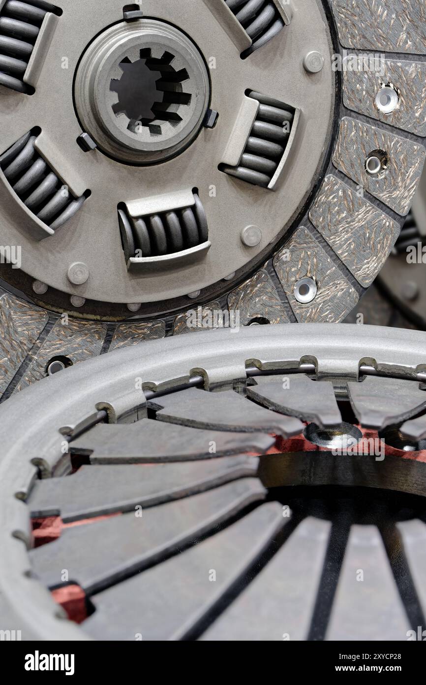 Pièces de rechange de voiture, kit d'embrayage de moteur, fond industriel Banque D'Images