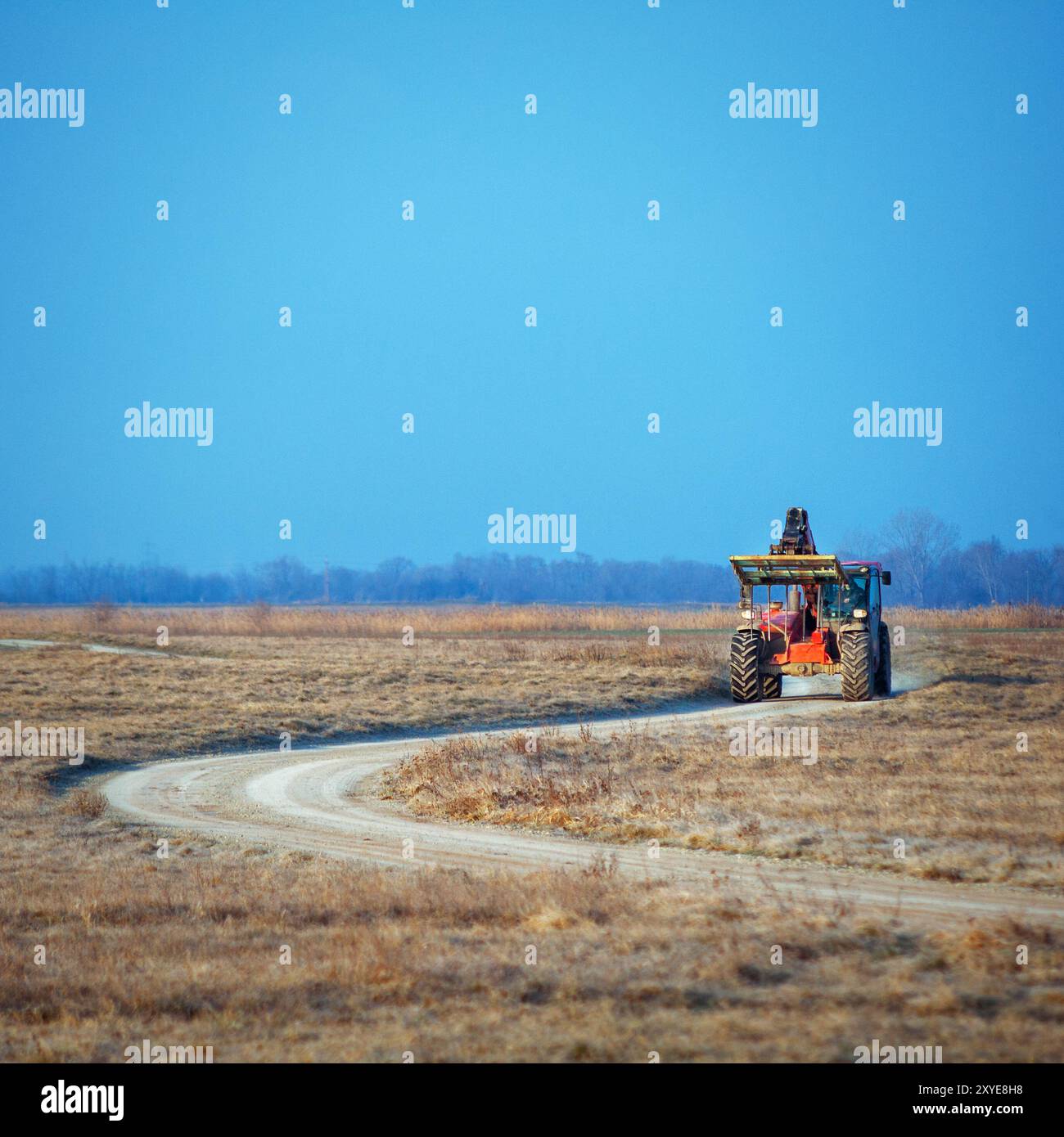 Machine sur un sentier Banque D'Images