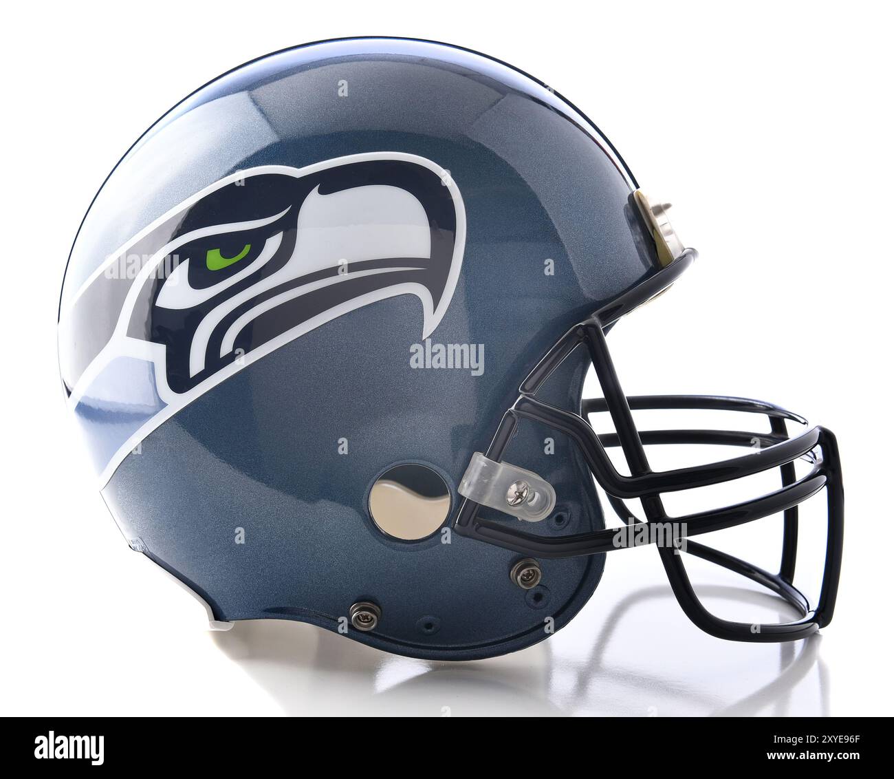 IRVINE, CA - 6 JANVIER 2015 : casque de football Seattle Seahawks. Les Seahawks sont une équipe de la division NFC West de la National Football League (NFL) Banque D'Images
