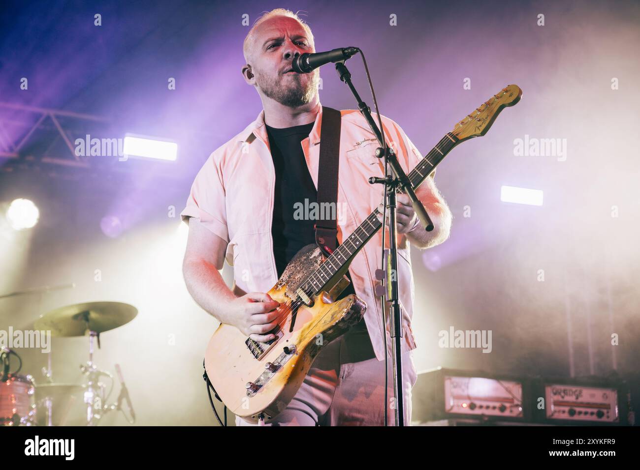 Beal, Royaume-Uni. 29 août 2024. Everything Everything est la vedette de la soirée d'ouverture du festival de Lindisfarne, qui se tient chaque année à Beal Farm sur la côte du Northumberland. Crédit photo : Thomas Jackson/Alamy Live News Banque D'Images