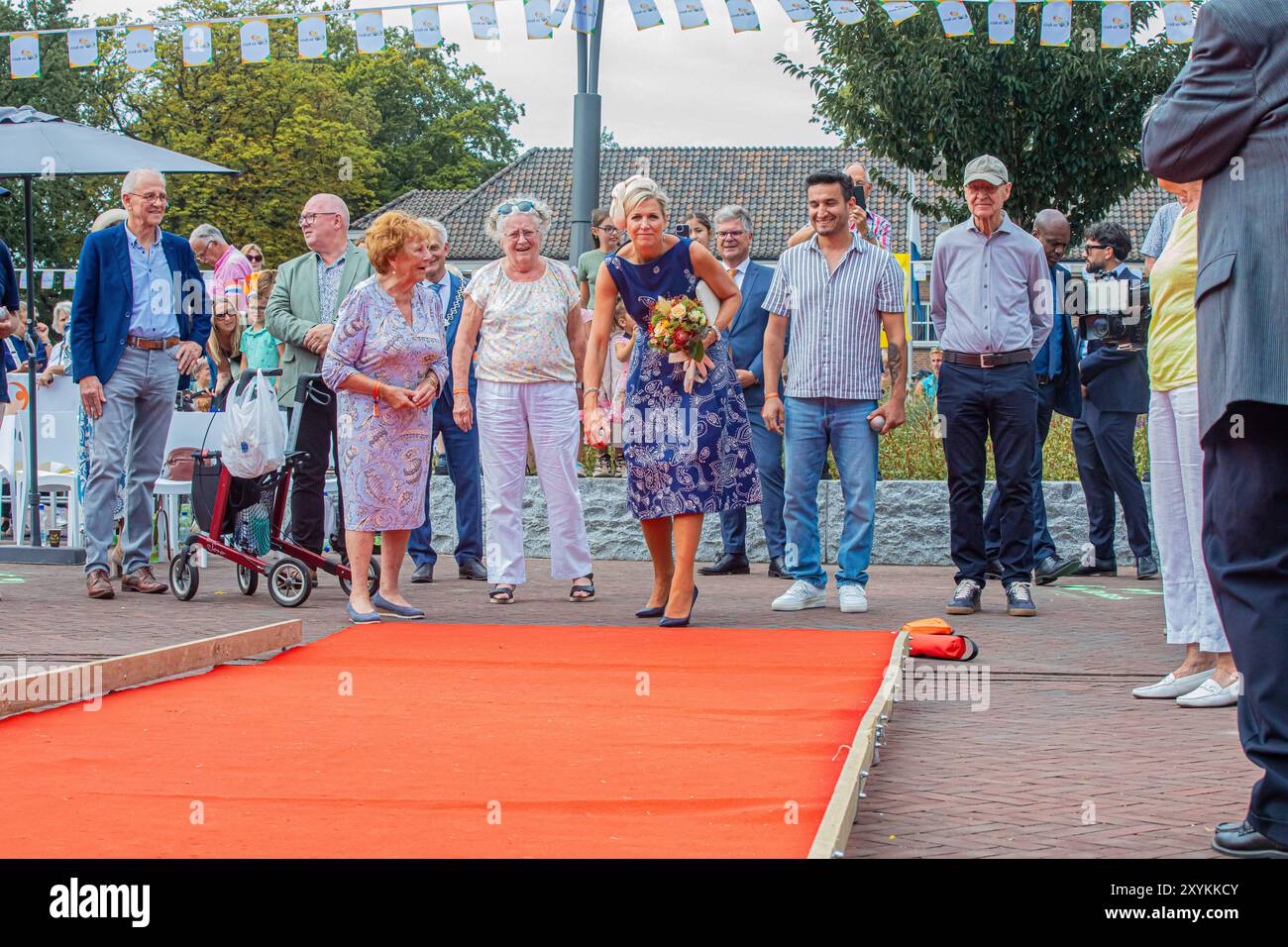 Pays-Bas, 2024-08-29 16:04:05 SOESTERBERG, 29-08-2024, de BasisQueen Maxima ouvre le Centre socio-culturel de Basis. Avec ce centre, les initiateurs veulent offrir aux habitants de Soesterberg un lieu de rencontre, de partage d’idées et de développement d’initiatives. PHOTO : NLBeeld/Wesley de Wit crédit : NL Beeld / Wesley de Wit Banque D'Images