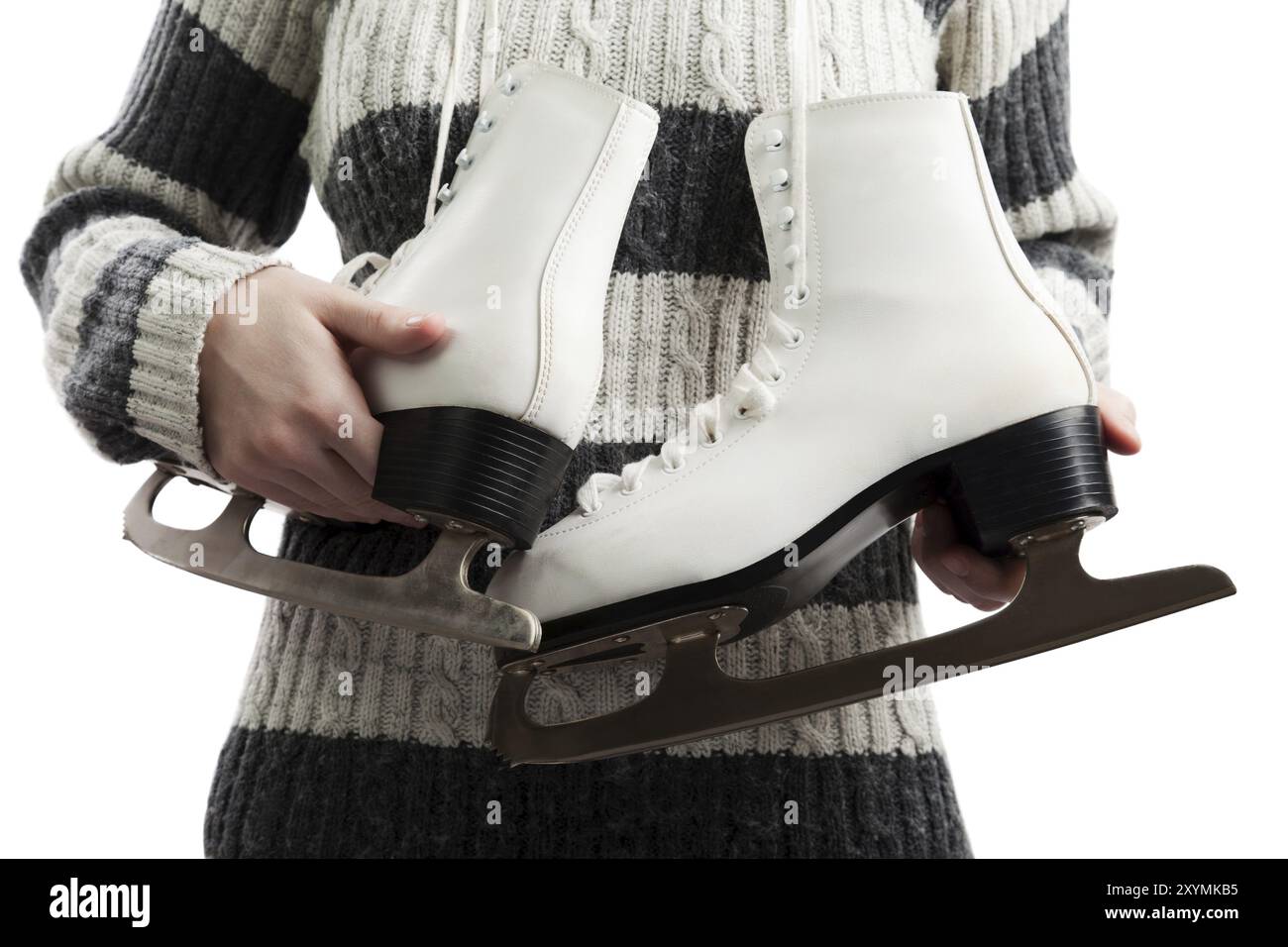 Femmes tenant un patin de sport sur glace de patin d'activité hivernale Banque D'Images