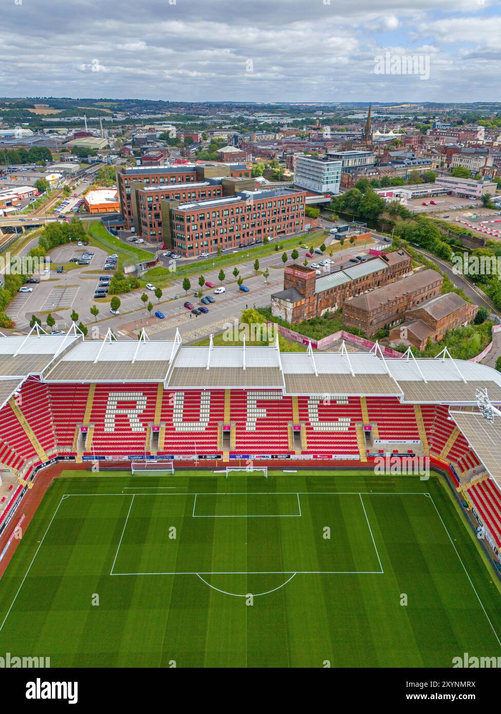 Rotherham United Football Club, Aesseal New York Stadium. Aerial image.16th août 2024. Banque D'Images