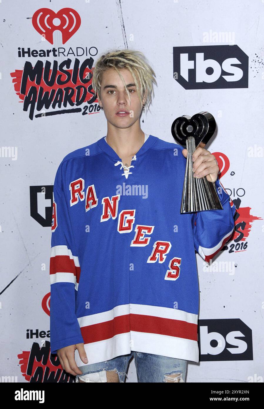 Justin Bieber lors des iHeartRadio Music Awards 2016, salle de presse organisée au Forum à Inglewood, États-Unis, le 3 avril 2016 Banque D'Images