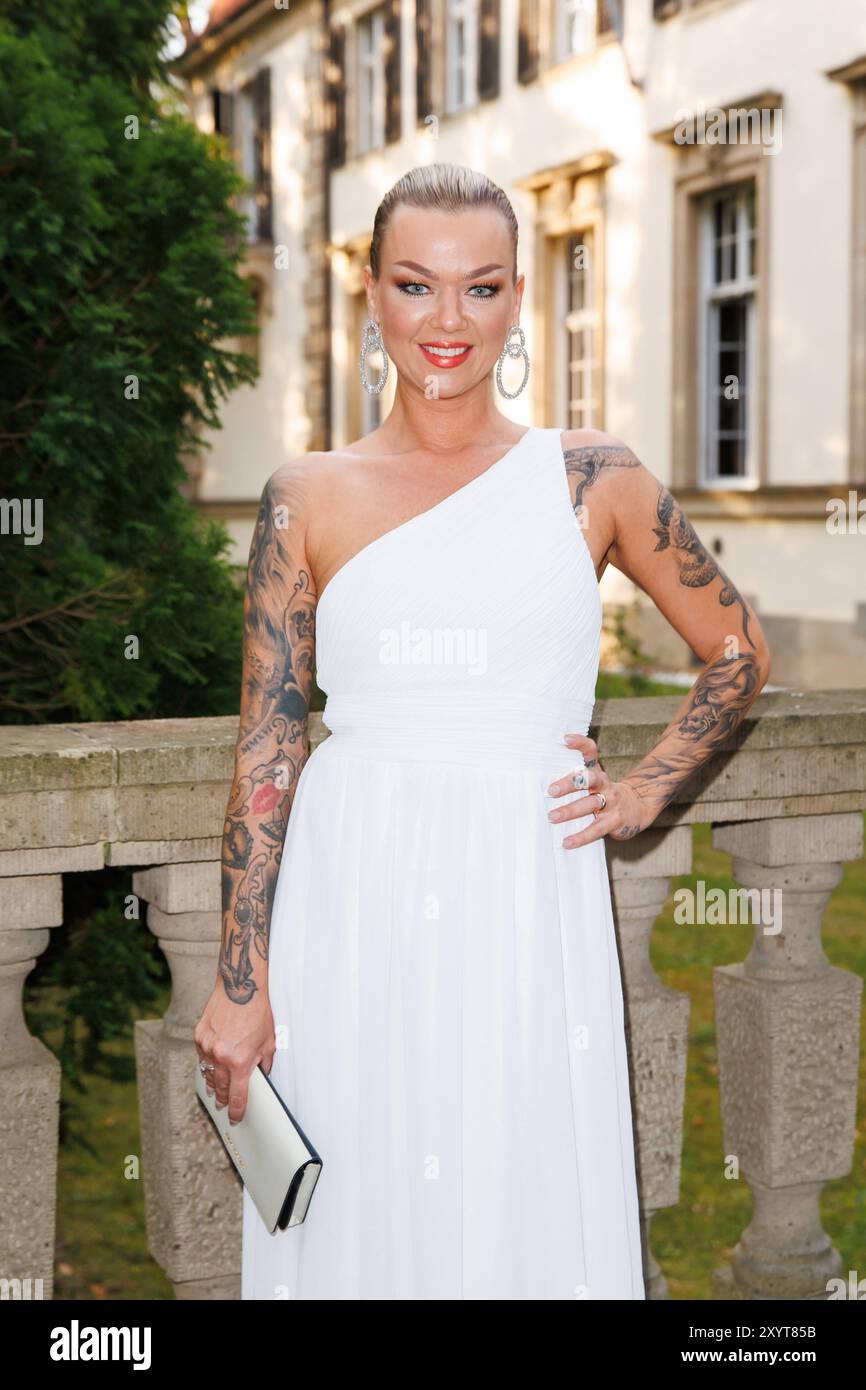 Evénement - le film rencontre les médias Doreen Steinert BEI der le film rencontre les médias - Veranstaltung im Schlosshotel Berlin par Patrick Hellmann AM 30.08.2024 à Berlin. *** Film rencontre les médias Doreen Steinert à l'événement film rencontre les médias au Schlosshotel Berlin par Patrick Hellmann le 30 08 2024 à Berlin Copyright : xEventpressxKochanx Banque D'Images