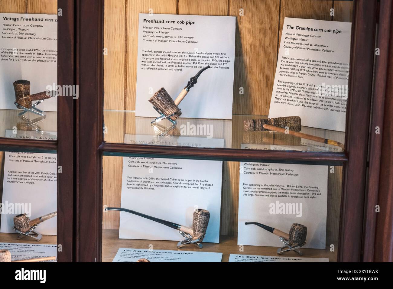 Une exposition sur l'histoire de la pipe de maïs au Sachs Museum, Missouri Botanical Garden, offert Louis, Missouri, USA Banque D'Images