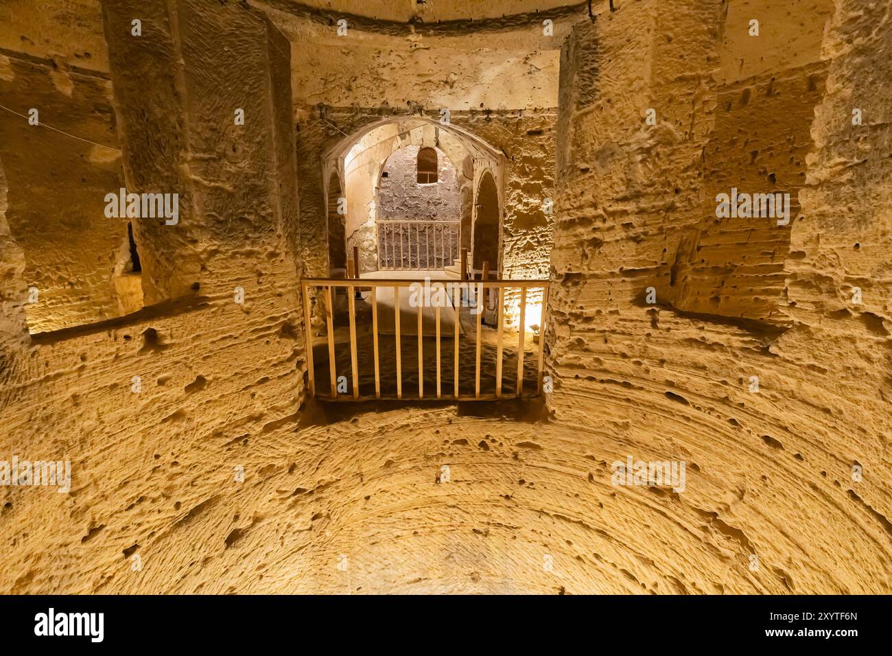 Catacombes de Kom el Shoqafa, Rotonde est salle circulaire verticale comme jonction, Alexandrie, Egypte, Afrique du Nord, Afrique Banque D'Images