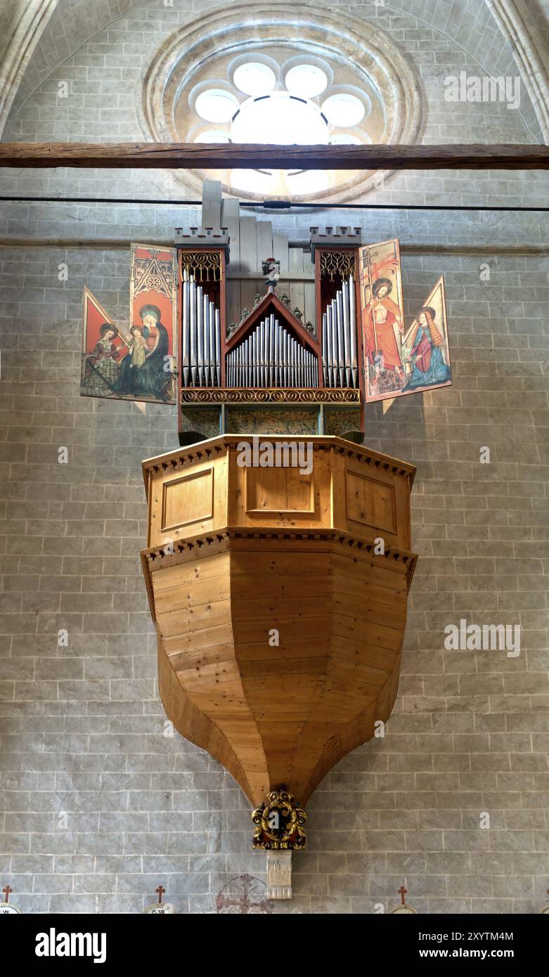 Orgue de nid d'hirondelle gothique tardif de 1435, l'un des plus anciens orgues jouables au monde, Basilique de Valérie, Basilique de Valère, Sion, Sion, Vala Banque D'Images