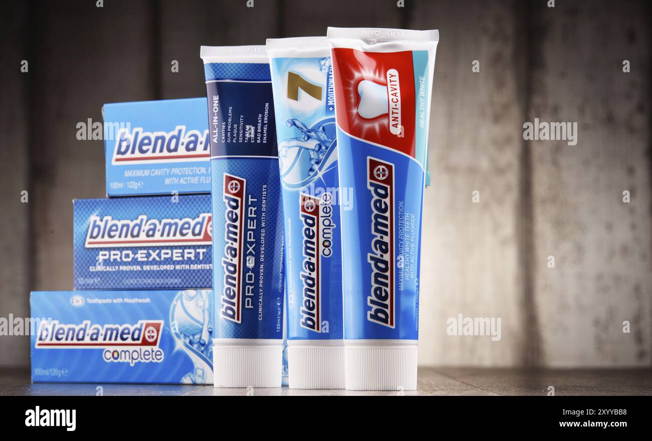 Blend-A-Med est une marque de dentifrice allemand acquise par Procter & Gamble en 1987. Dans certains pays, il est vendu sous les noms de Crest et Oral-B. Banque D'Images