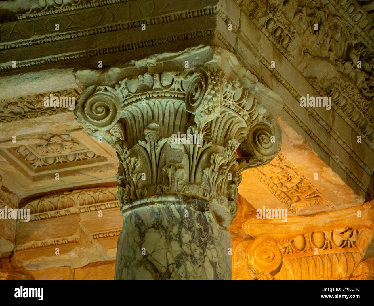 Ephèse, province d'Izmir, Turquie - été 2024 : ruines de la ville romaine de la Grèce antique Banque D'Images