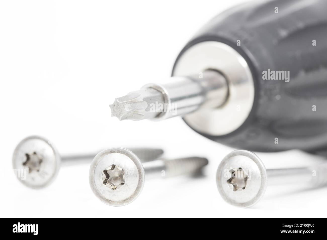 Tournevis sans fil avec vis à bois Banque D'Images