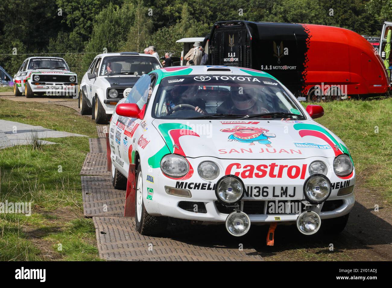 Kilmarnock, Écosse, Royaume-Uni. 31 août 2024. Kilmarnock, Royaume-Uni. Soixante-six voitures de rallye avec des équipes internationales et locales, réparties en 3 groupes ont participé au festival Lombard Rally, à travers le domaine boisé du château de Craufurdland, près de Kilmarnock, Ayrshire, Écosse, le rallye est un événement de deux jours. Crédit : Findlay/ Alamy Live News Banque D'Images