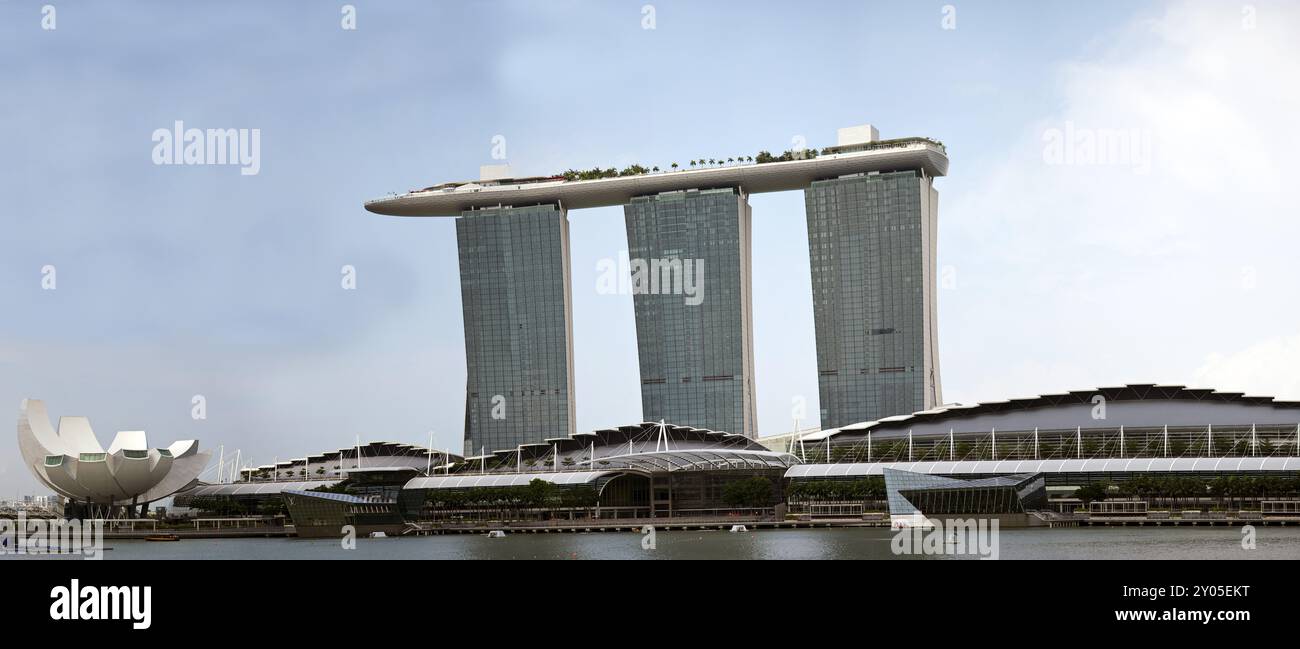Marina Bay (Marine Bay Sands Hotel, centre commercial et musée des sciences de l'art) Banque D'Images