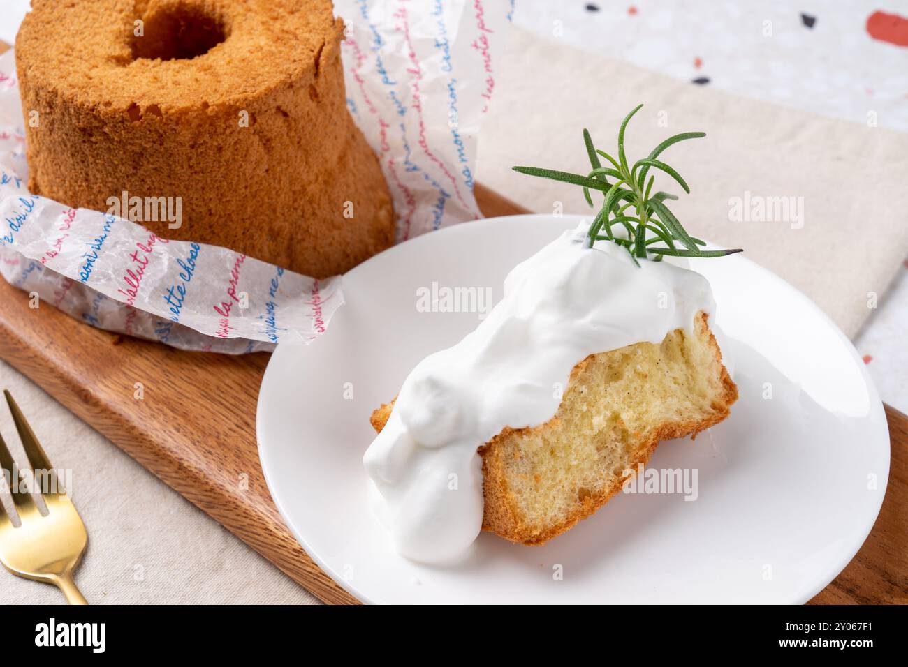 Café, vanille, matcha, chocolat, sésame noir, velours rouge, mousseline, gâteau, tisane, ade, citron, pamplemousse, fruit de la mode, thé au lait, pain de pommes de terre, Banque D'Images