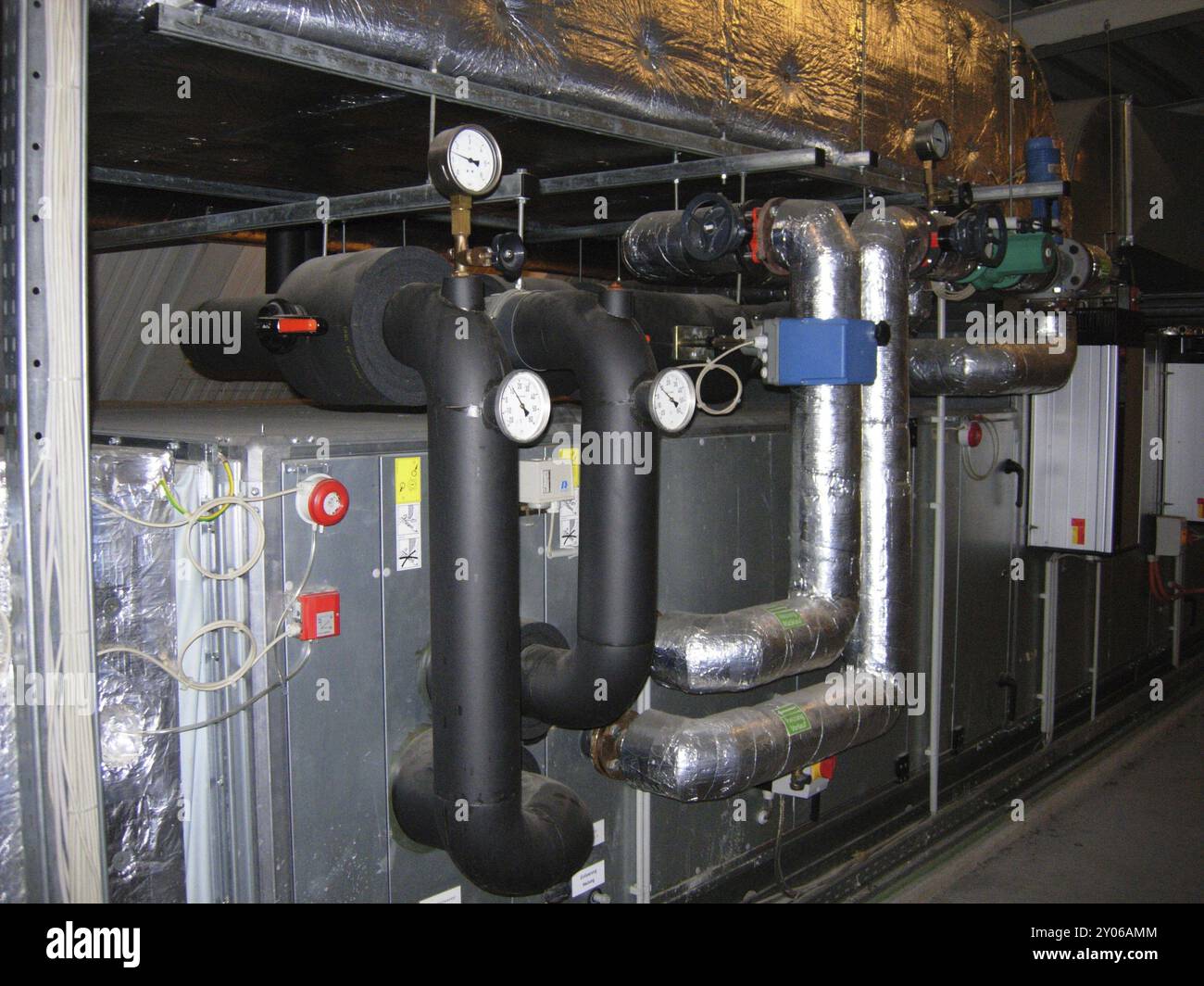 Énorme système de climatisation et de chauffage Banque D'Images