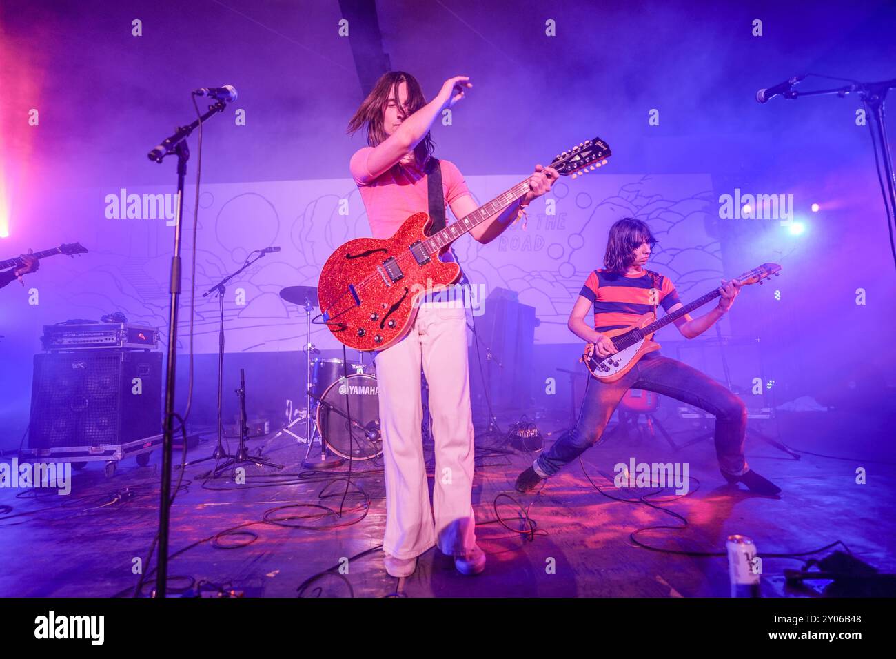 Dorset, Royaume-Uni. Dimanche 1er septembre 2024. Lemon Twigs jouant un concert secret au festival End of the Road de 2024 au Larmer Tree Gardens dans le Dorset. Date de la photo : dimanche 1er septembre 2024. Le crédit photo devrait se lire : Richard Gray/Alamy Live News Banque D'Images