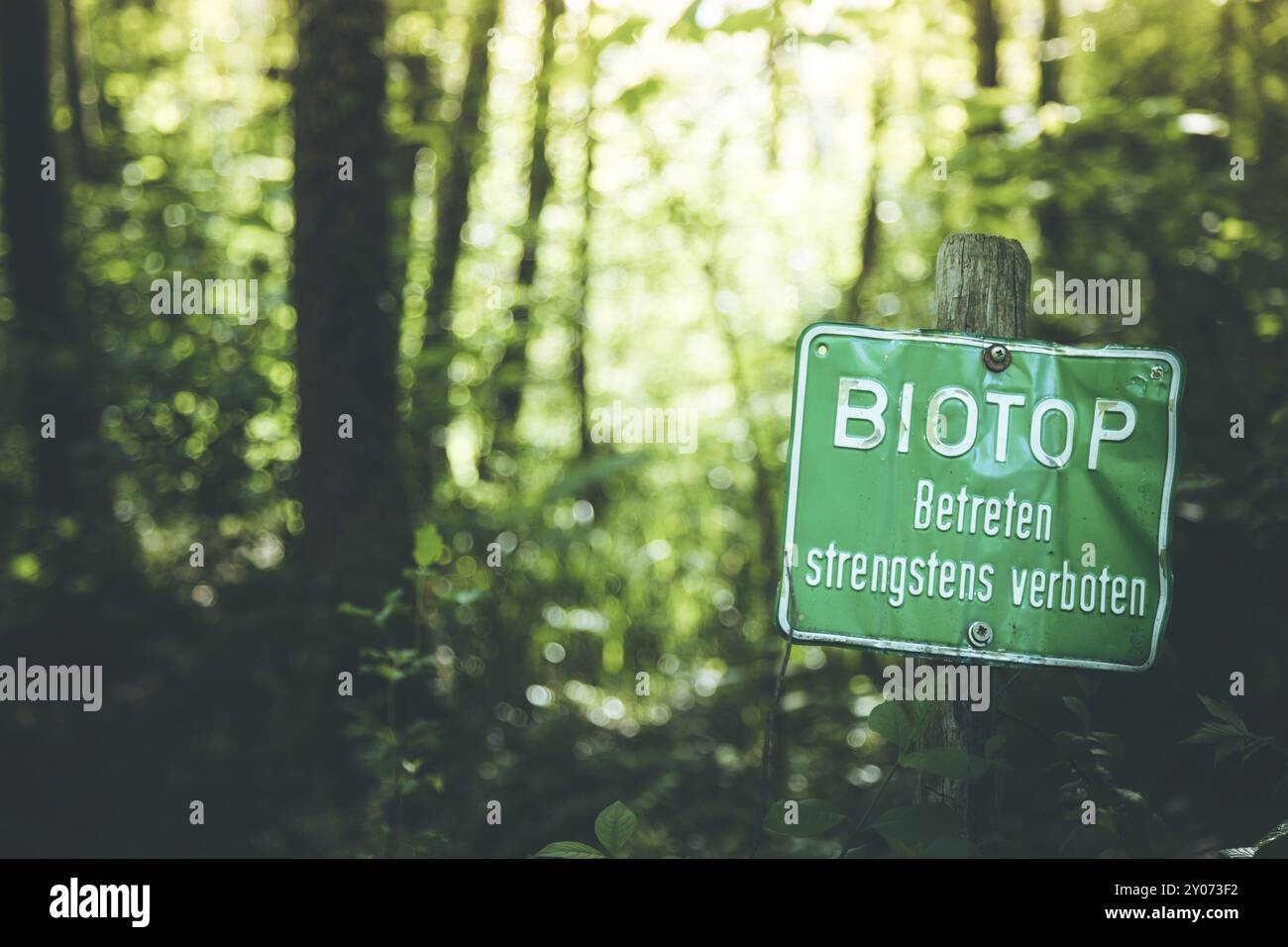 Réserve naturelle en Allemagne. Signez avec ?biotope. Strictement interdit d'entrer ? Banque D'Images