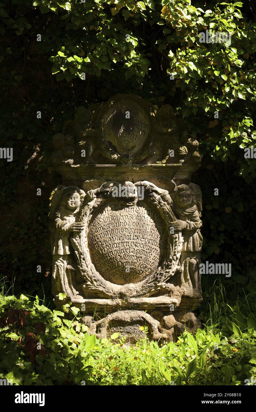 Eine historische Grabstaette auf dem Johannisfriedhof Jena, une tombe historique sur le cimetière de John à Iena Banque D'Images