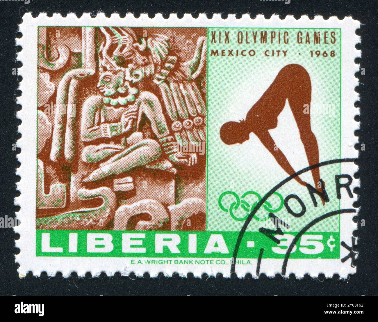 LIBERIA - VERS 1968 : timbre imprimé par Liberia, montre une plongeuse et Xochicalco des ruines près de Cuernavaca, vers 1968 Banque D'Images