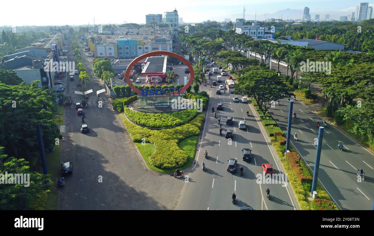 Tangerang, Indonésie - 7 juin 2023 : prise de vue de Giant Signage BSD City Banque D'Images