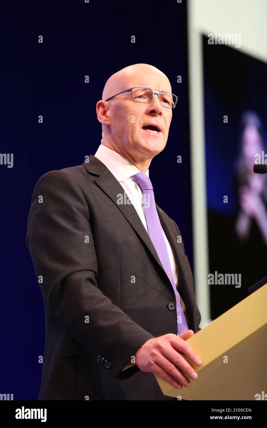 Édimbourg, Royaume-Uni 1er septembre 2024. John Swinney, premier ministre de l’Écosse et chef du parti politique SNP, prononce un discours de ralliement aux fidèles à l’issue de la conférence annuelle 2024 à Édimbourg. Crédit : Brian Wilson/Alamy Live News Banque D'Images