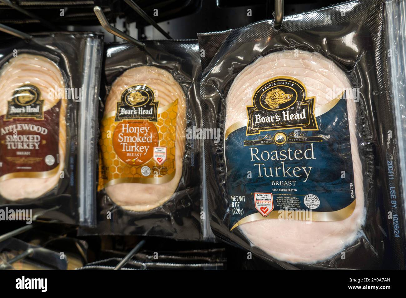 Les produits de viande et de fromage Boar's Head sont vendus dans les épiceries à travers les États-Unis, 2024, New York City, États-Unis Banque D'Images