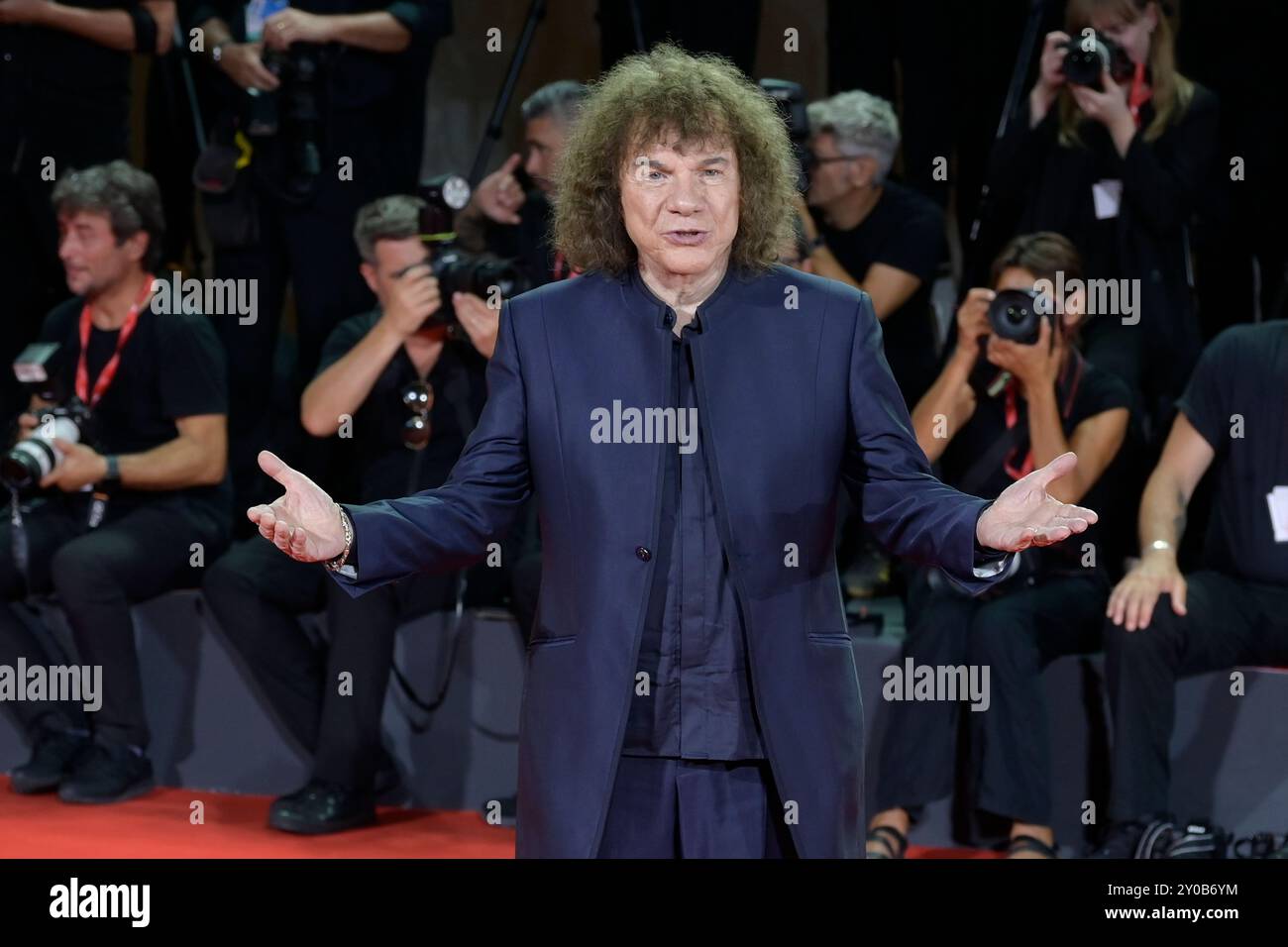 Venise Lido, Italie. 01 Sep, 2024. Riccardo Cocciante assiste au tapis rouge de l'événement Filming Italy Venice Award au 81e Festival du film de Venise au Lido de Venise. Crédit : SOPA images Limited/Alamy Live News Banque D'Images