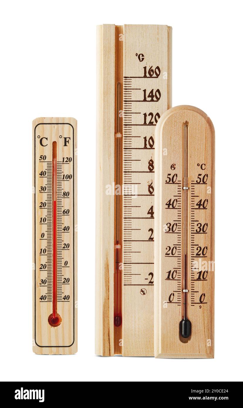 Thermomètre en bois isolé sur un fond blanc Banque D'Images