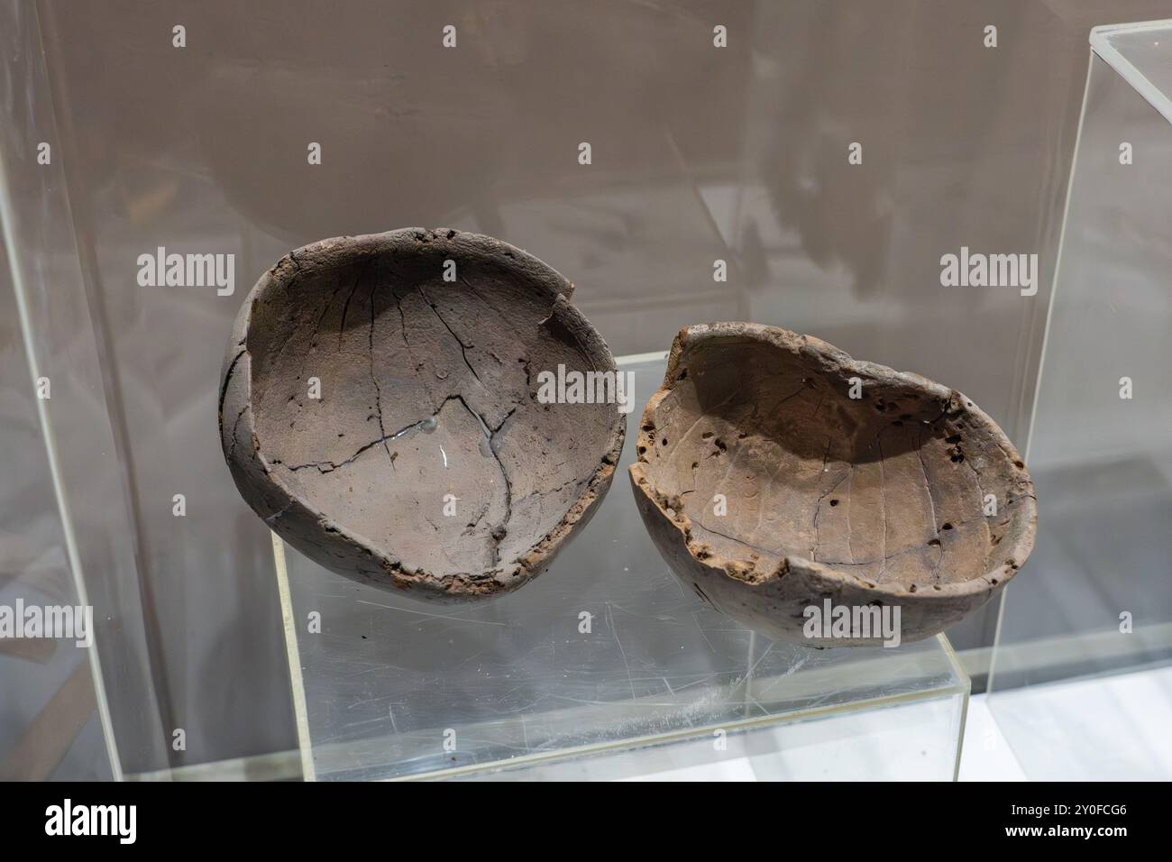 Bols en céramique amérindienne préhispanique au Musée archéologique Pio Pablo Diaz de Cachi, Argentine. Période de développement régional. Banque D'Images