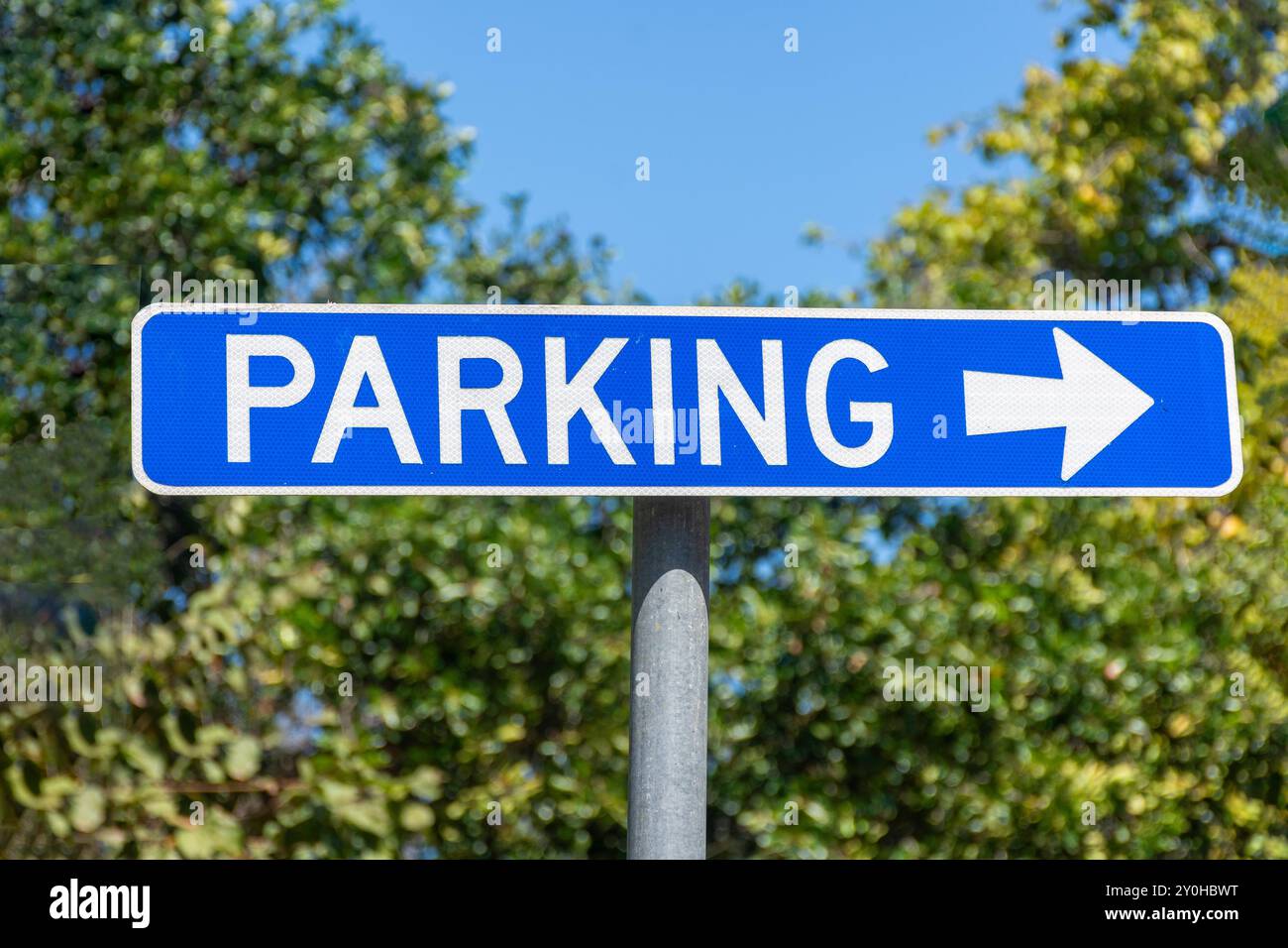 Panneau de parking, Musée et Galerie d'art du territoire du Nord, Conacher Street, les jardins, Darwin, territoire du Nord, Australie Banque D'Images