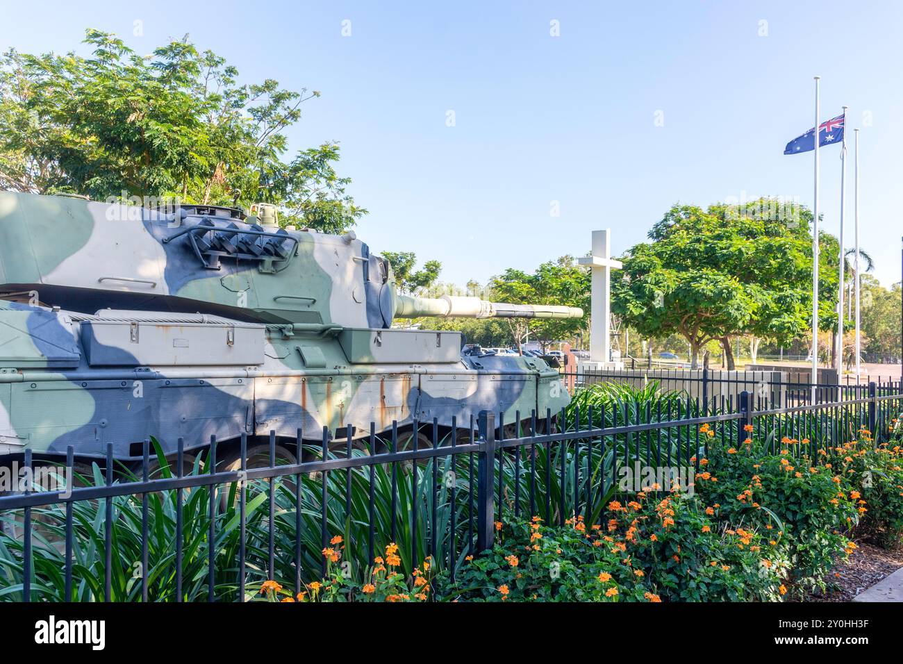 Char de la seconde Guerre mondiale dans le Palmerston War Memorial Park, University Avenue, ville de Palmerston, territoire du Nord, Australie Banque D'Images
