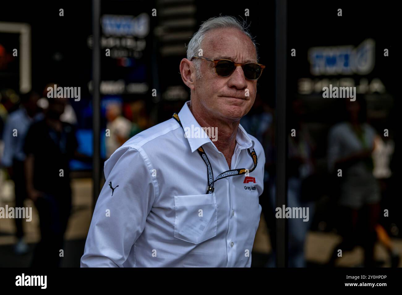 Monza, Italie, le 2 septembre 2024, Greg Maffei, Président-directeur général de Liberty Media, assiste au jour de la course, 16e manche du championnat de formule 1 2024. Crédit : Michael Potts/Alamy Live News Banque D'Images