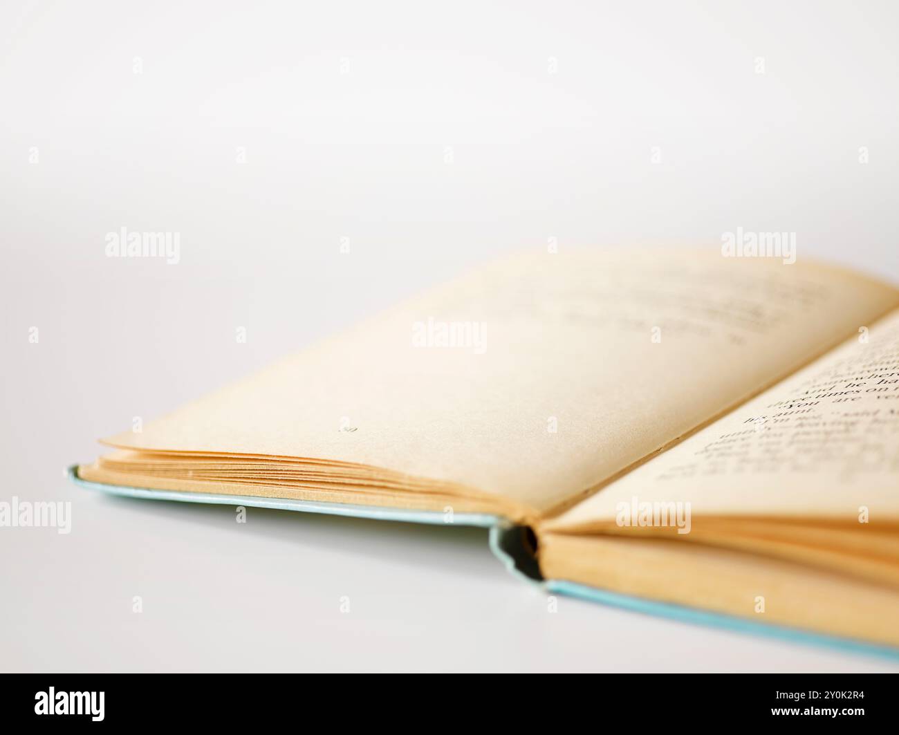 Livre ouvert Banque D'Images