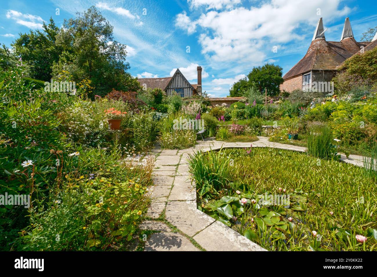 Le jardin encastré à Great Dixter, East Sussex, Royaume-Uni Banque D'Images