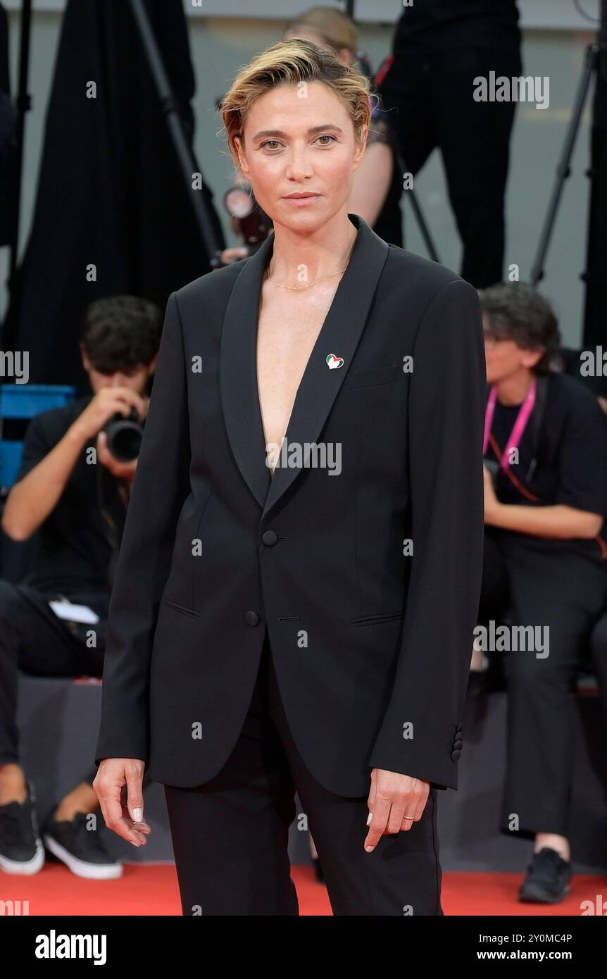 Venise Lido, Italie. 02 septembre 2024. Anna Foglietta assiste au tapis rouge du film 'la chambre d'à côté' au 81ème Festival du film de Venise dans le Lido de Venise. Crédit : SOPA images Limited/Alamy Live News Banque D'Images