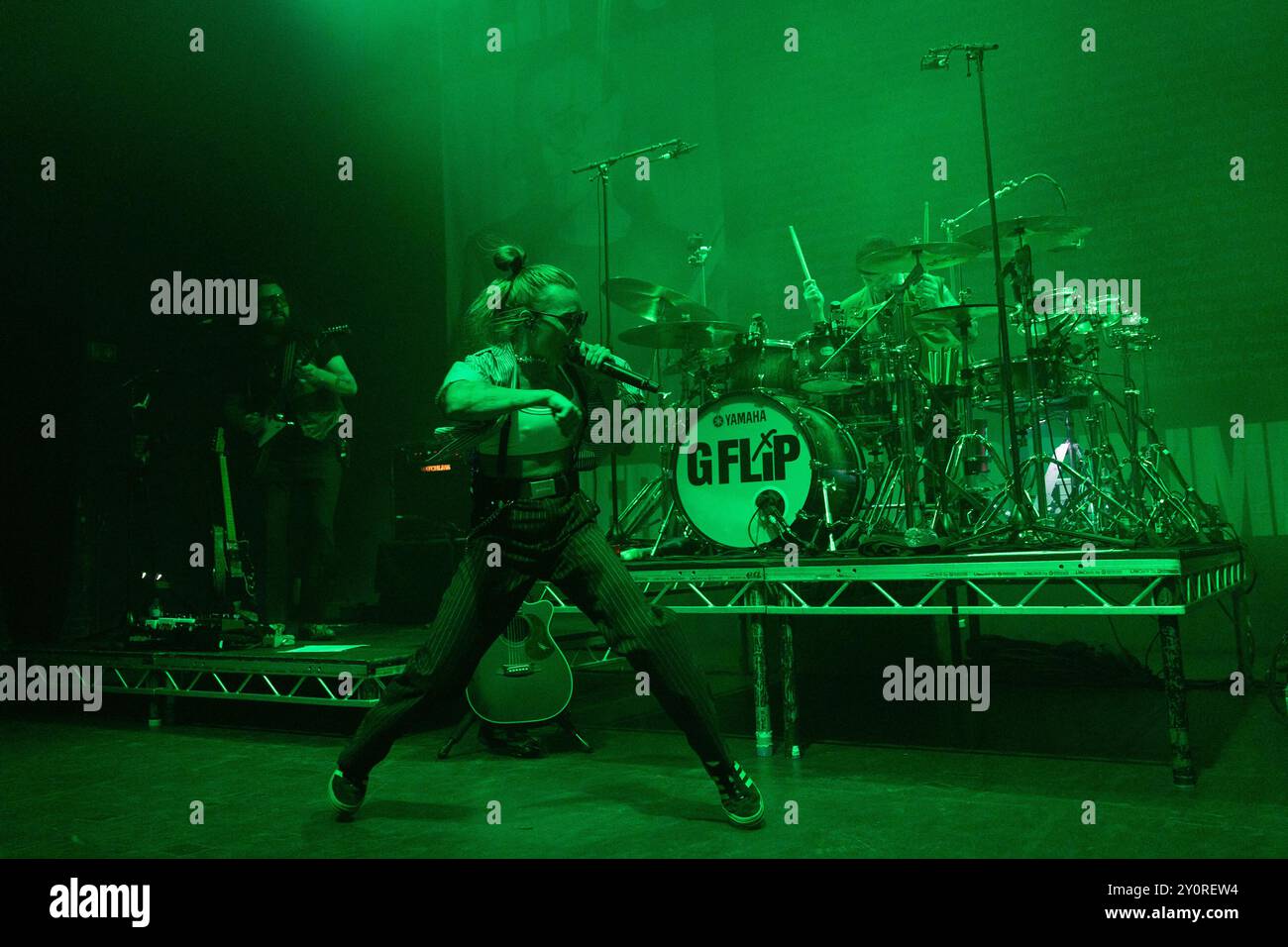 Londres, Royaume-Uni. Mardi 3 septembre 2024. Le musicien australien G Flip se produit à l’O2 Shepherd’s Bush Empire dans le cadre de leur « Drummer Tour continued » célébrant leur album Drummer de 2023. Crédit : Katie Collins/EMPICS/Alamy Live News Banque D'Images Londres, Royaume-Uni. Mardi 3 septembre 2024. Le musicien australien G Flip se produit à l’O2 Shepherd’s Bush Empire dans le cadre de leur « Drummer Tour continued » célébrant leur album Drummer de 2023. Crédit : Katie Collins/EMPICS/Alamy Live News Banque D'Images