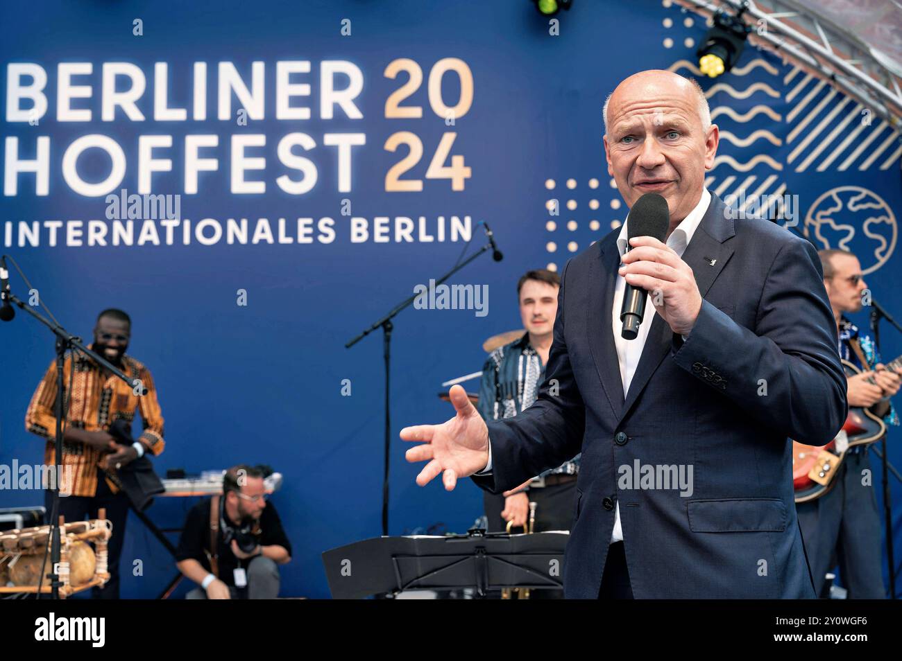 Kai Wegner beim 22. Berliner Hoffest am Roten Rathaus. Berlin, 03.09.2024 *** Kai Wegner au 22 Berlin court Festival au Rotes Rathaus Berlin, 03 09 2024 Foto:xS.xZeitzx/xFuturexImagex hoffest_4906 Banque D'Images
