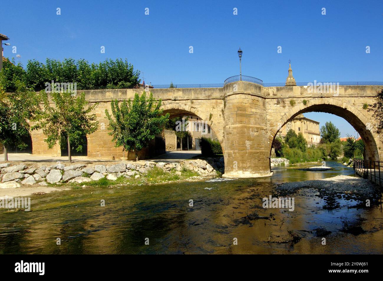 Pont médiéval, Cuzcurrita de Rio Tiron, La Rioja, Espagne Banque D'Images