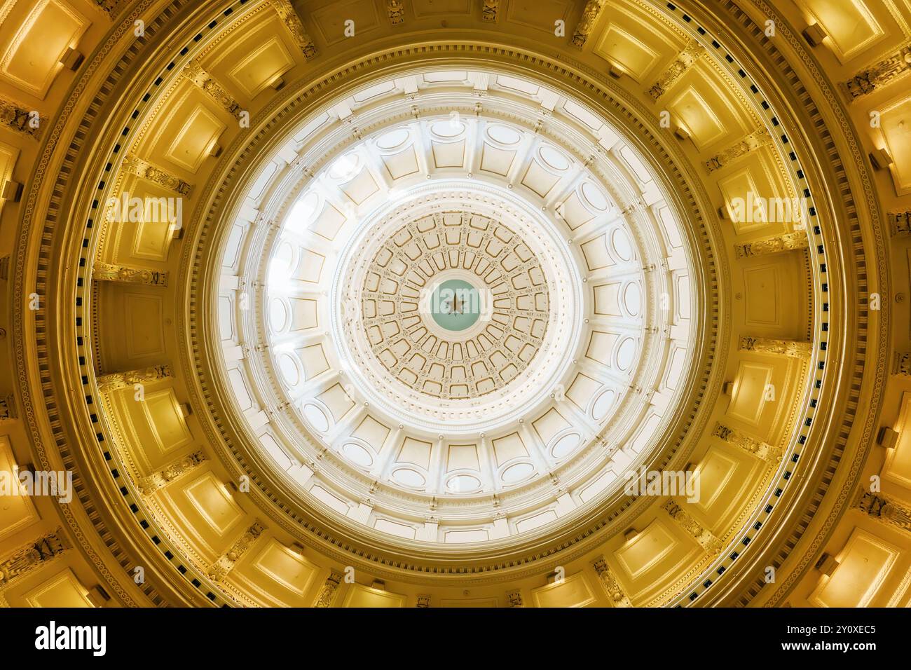 Texas State Capitol à Austin, Texas, États-Unis. À l'intérieur du Capitole, le dôme et l'intérieur de la rotonde. Banque D'Images