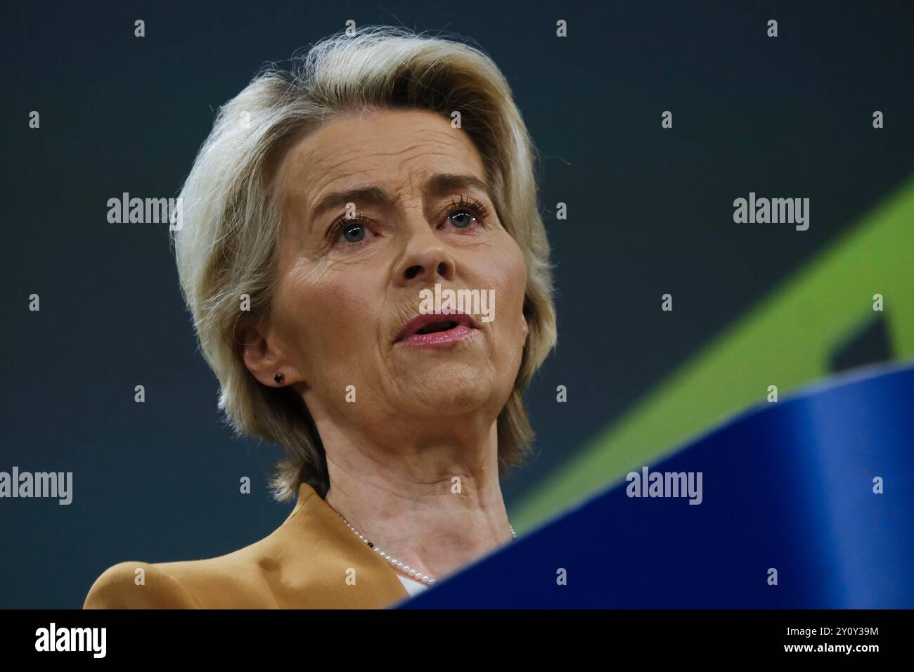 Bruxelles, Belgique. 04th Sep, 2024. Conférence de presse sur la publication du rapport final du dialogue stratégique sur l'avenir de l'agriculture de l'UE, avec la participation de la Présidente de la Commission européenne Ursula von der LEYEN et du Président du dialogue stratégique, le Professeur Peter STROHSCHNEIDER, à Bruxelles, Belgique, le 4 septembre 2024. Crédit : ALEXANDROS MICHAILIDIS/Alamy Live News Banque D'Images