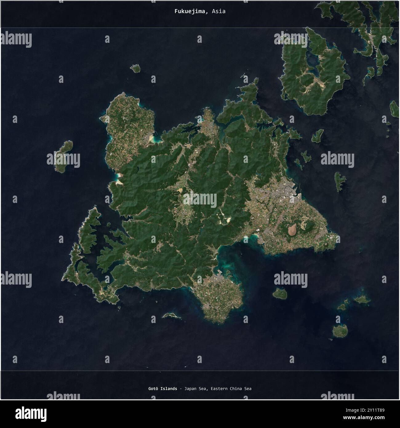 Fukuejima dans la mer du Japon, appartenant au Japon, recadrée au carré sur une image satellite prise le 20 mars 2020 Banque D'Images